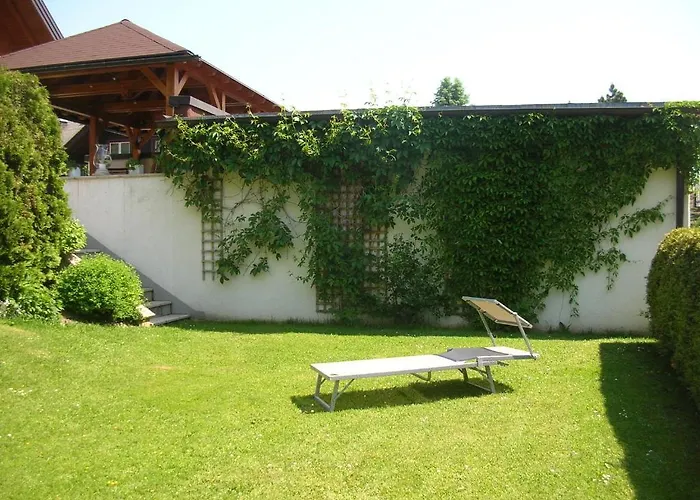 アパート Mantinger マウテルンドルフ